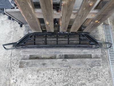 Volvo xc90 ii накладка бампера решётка r-design фото №1