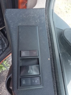 Панель стекло дверь mercedes actros mp4 фото №1