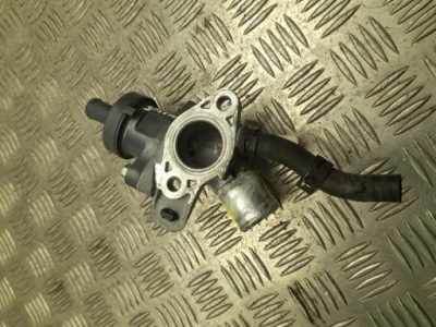 Корпус термостата toyota prius 2016 6e12aj0245 фото №1