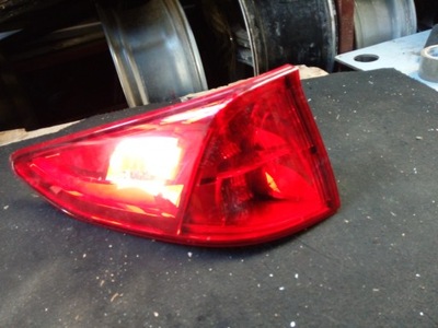 FARO PARTE TRASERA IZQUIERDA HONDA ODYSSEY 19ROK  