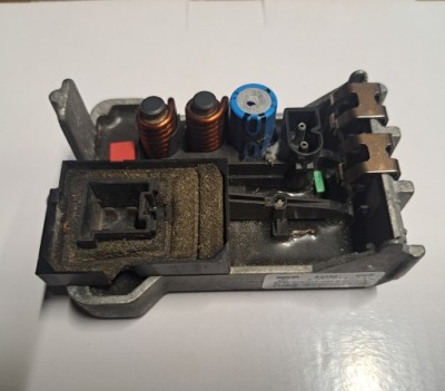 Mercedes s-klasa w220 резистор вентилятор a2308210251 фото №1