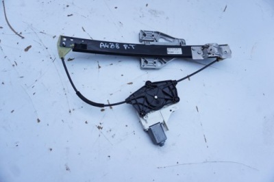 Механизм стекло правый задняя audi a4 b8 kombi фото №1