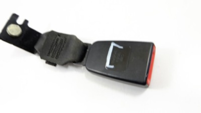 Alfa romeo giulietta клипса поперечина безопасности задний  34072769 фото №1