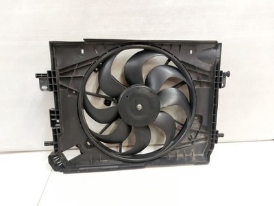 Renault clio iv 4 вентилятор радиатора 214816812r фото №1