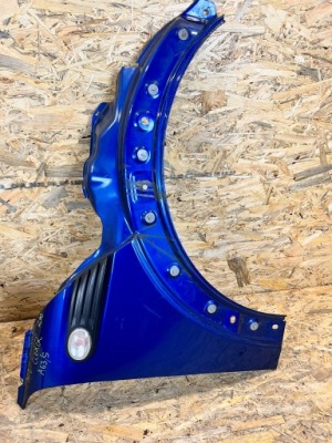 Крыло  правый  mini cooper r55 r56 дизель код лакокрасочного покрытия: a63 /5 фото №1