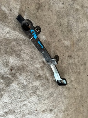 Toyota chr лівий напрямна кронштейн фото №1