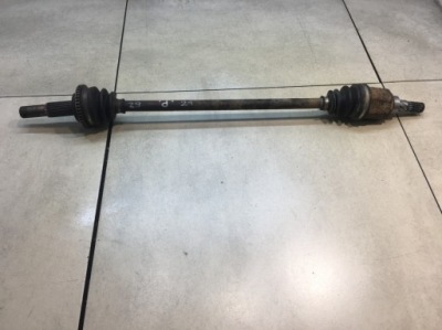 Привідний вал правий задня nissan x-trail i t30 2.2 dci фото №1