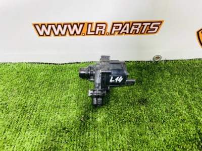 Насос водяная отопления range rover sport l461 m8e2-8501-ab фото №1