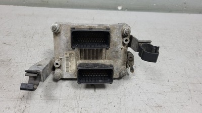 Бортовой компьютер блок управления двигателя alfa romeo 147 1.6ts 0261206711 фото №1
