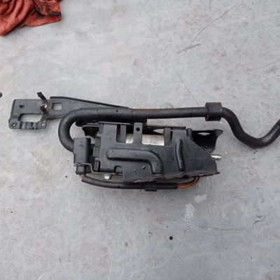 PUMP FUEL VW AUDI 2.0 TDI 5N0906257  