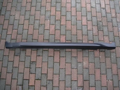 Молдинг порог правая honda hrv 2015-2020r оригинал фото №1