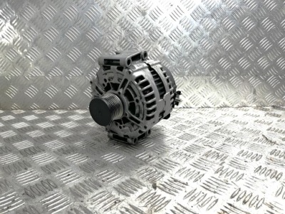 Mercedes w221 генератор 3.0 cdi 2011r 105tyś a0141541302 фото №1