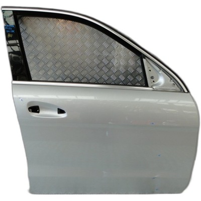 Дверь правый перед mercedes gls x166 2015 вмятины фото №1