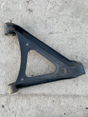 Audi q7 4l vw touareg важіль лівий задня задній 3.0 фото №1