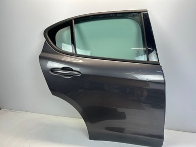 Alfa romeo stelvio двері праве задні фото №1