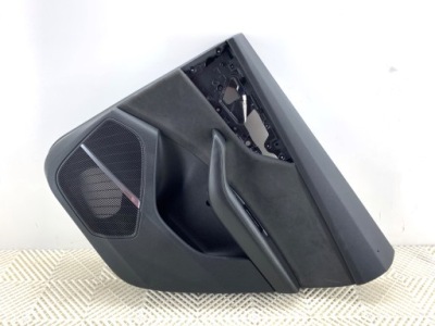 Обшивка двері правий задня audi q8 suv оббивка фото №1