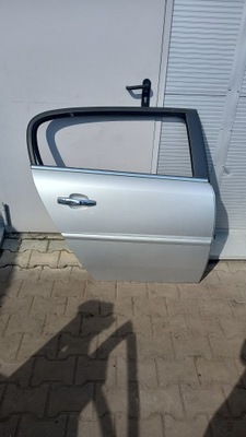 Двері праве задня opel signum opel signum 07r hb фото №1