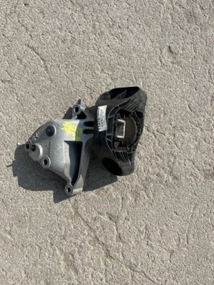 Кронштейн подушка двигуна renault kadjar 1,3 tce фото №1