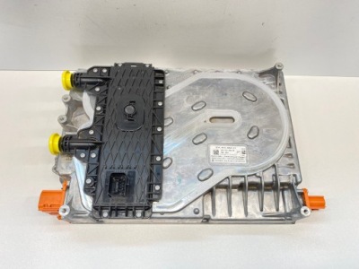 Зарядний пристрій wysokiego напруги акумулятора audi q4 e-tron фото №1