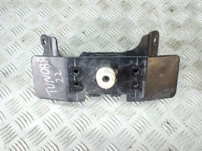 Підпора подушка кронштейн коробки toyota tundra 2022- фото №1