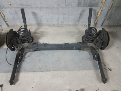 Балка подвеска ось пружины комплектная trafic 3 vivaro b фото №1