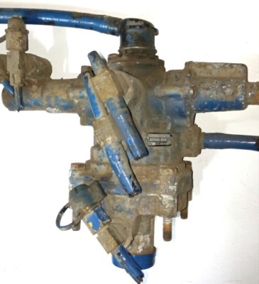 Wabco 4757111130 коректор підсилювач гальмування фото №1