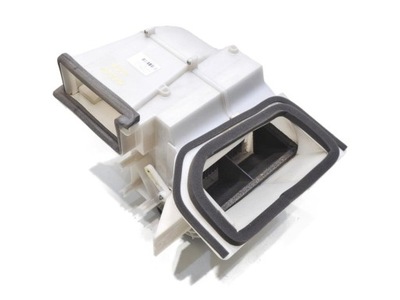 Корпус вентилятор обігрівача mazda 6 gh фото №1