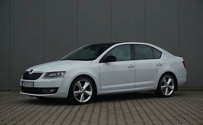 Skoda Octavia 2.0 TDI 184 KM 4x4 Elegance Pano...