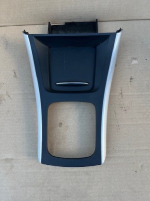 Mercedes-benz w245 рамка защита передач a1696803839 фото №1