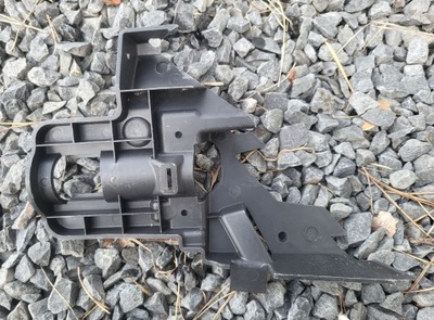 Fiat scudo ii expert jumpy кронштейн направляющая правого распылителя 1497779080 фото №1