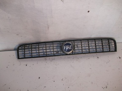 FIAT GRANDE PUNTO RADIATOR GRILLE OE 735335775  