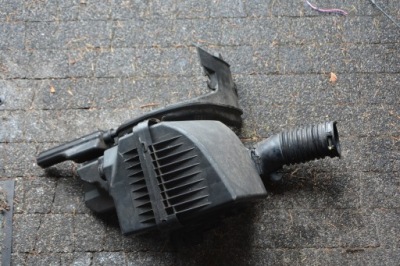 Корпус фільтра повітря mazda 6 vi gj sh01133ax фото №1