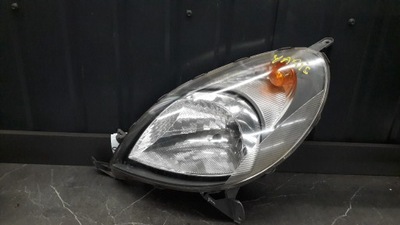 FARO IZQUIERDO TOYOTA YARIS VERSO 03-05 STANLEY  