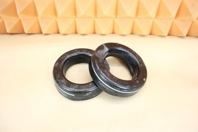 Mercedes slk r171 резиновый элемент пружины задняя 2103250284 фото №1