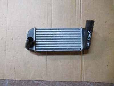 Toyota yaris iii интеркулер фото №1