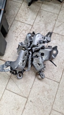 Петля двері задня перед renault megane v e-tech фото №1