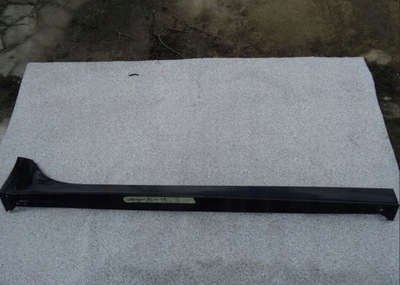 Jaguar xe x260 r sport молдинг поріг права фото №1