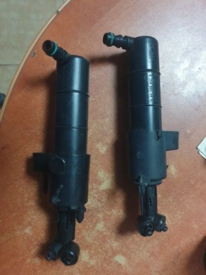 Омыватель лампы правый mercedes w212 a2048600447 фото №1