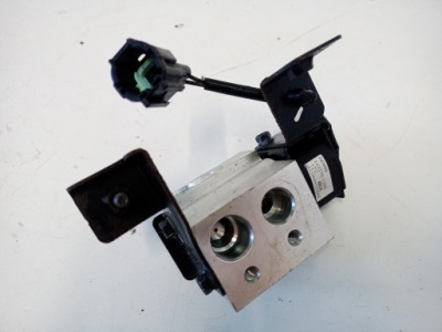 Клапан расширительный nissan leaf ii 443310-1360 фото №1