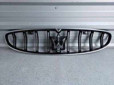 Maserati granturismo m 189 решётка радиатора решётка радиатора idealny 670199806 фото №1