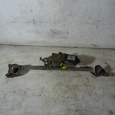 Toyota avensis t25 механізм двірник фото №1