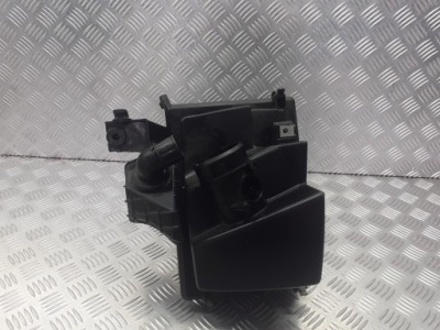 Корпус фільтра повітря mazda 5 cr 2.0 4lf50 фото №1