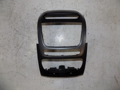 Kia sorento ii lift панель защита рамка радио фото №1