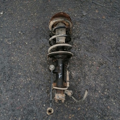 Kia sportage ii 2.0b амортизационная стойка правый перед 546512e500 фото №1