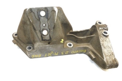 Iveco daily vi 2.3 d hpi euro6 2018r кронштейн двигуна фото №1