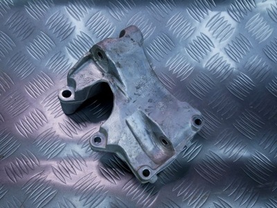 Кронштейн генератора 079903805ad audi rs4 b8 4.2 fsi фото №1