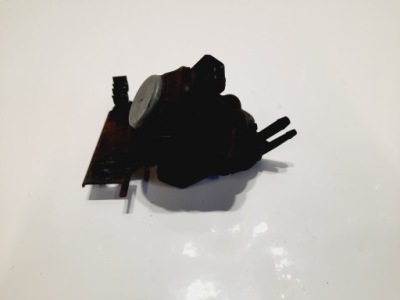 Renault grand scenic iii 2.0 dci клапан вакуумa 8200575400 фото №1