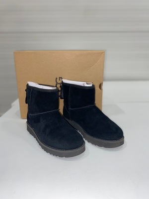 UGG w classic mini logo zip