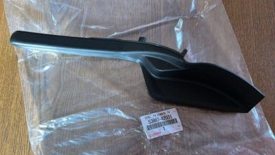 Заглушка жабо левая левый перед toyota rav4 v 18- фото №1