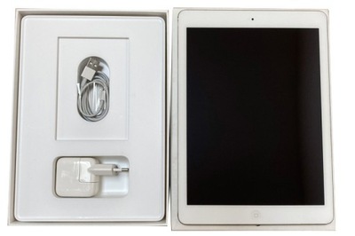 Tablet Apple iPad Air 9,7 32GB Wi-Fi Silver A1474